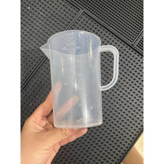 Ca 500ml nhựa có định mức, chia vạch rõ ràng và sắc nét tiện dụng trong gia đình hàng quán và các quầy cà phê nhỏ