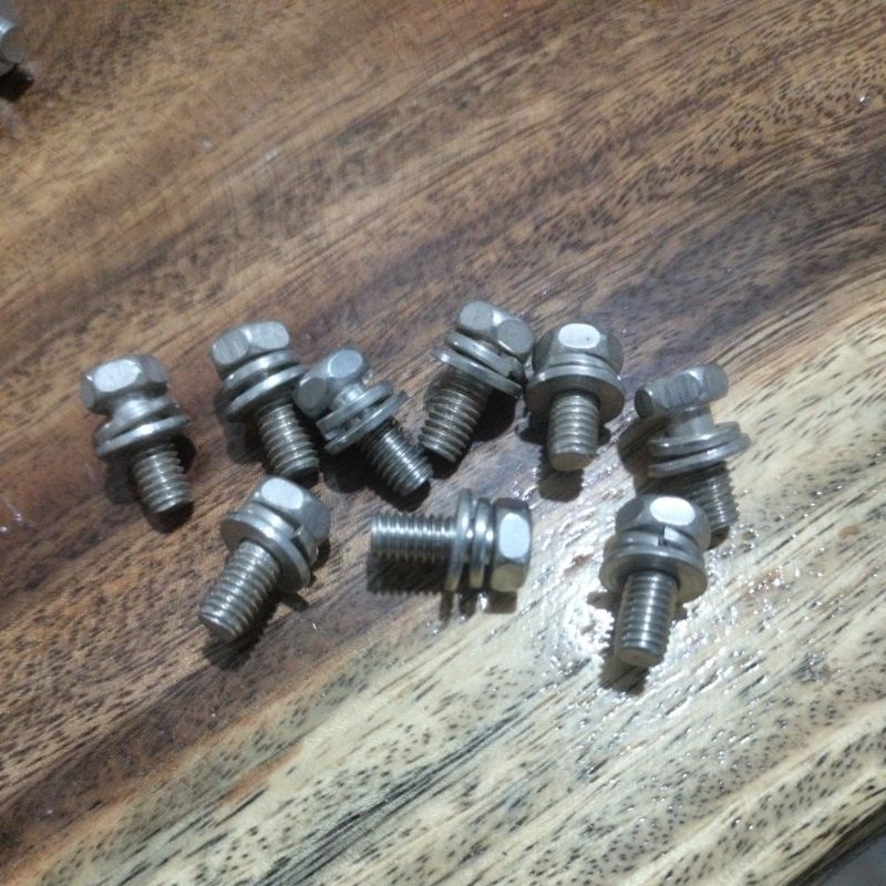 10 bulong M6 inox 304 hàng tháo máy