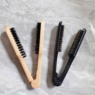 Lược kẹp tóc khi duỗi tóc