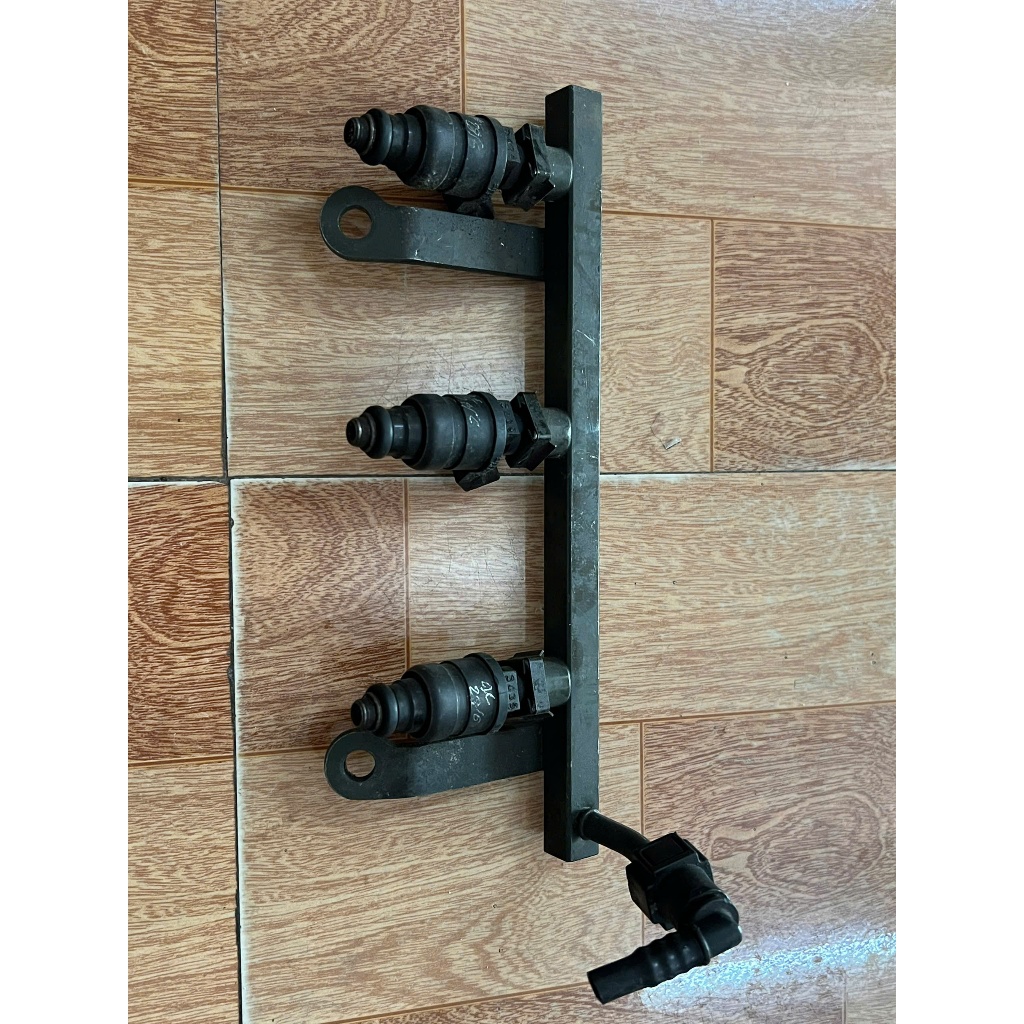 Kim phun Matiz 1 , Matiz 2 ( đời 99-08 , giá 1 bộ 3 kim , hãng bãi )