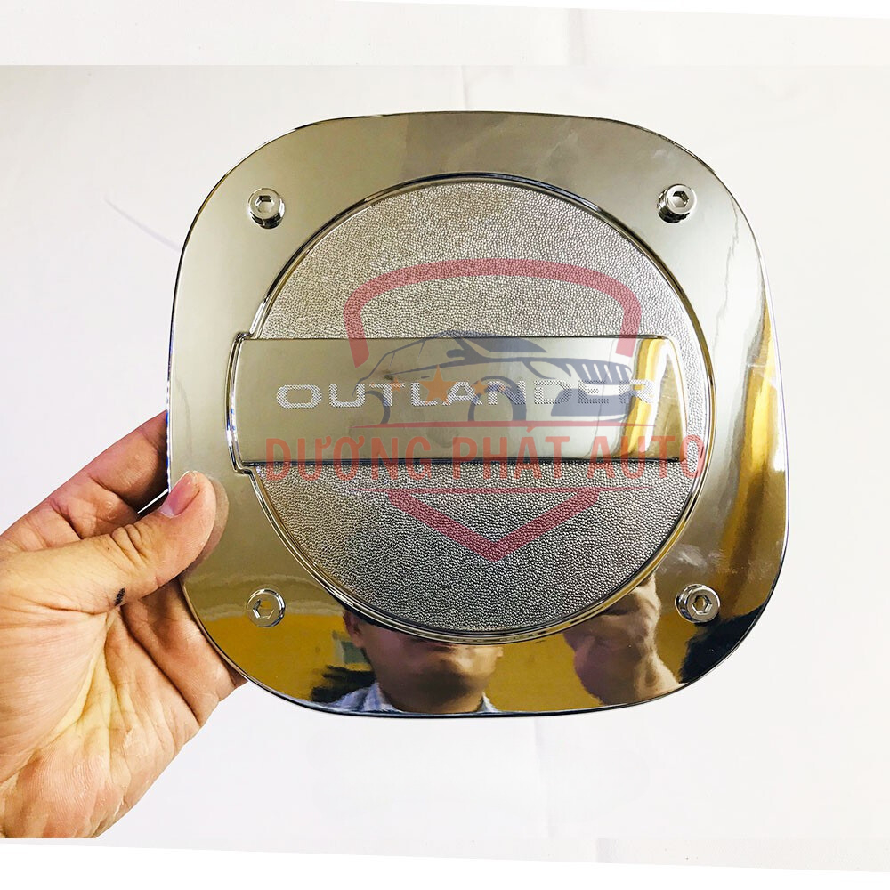 Ốp Nắp Bình Xăng Xe Mitsubishi Outlander 2018- 2025