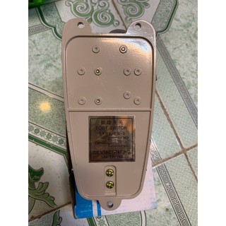 công tắc bàn đạp chân FS-3 220V-10A