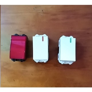 Mặt và hạt Công tắc MPE A60