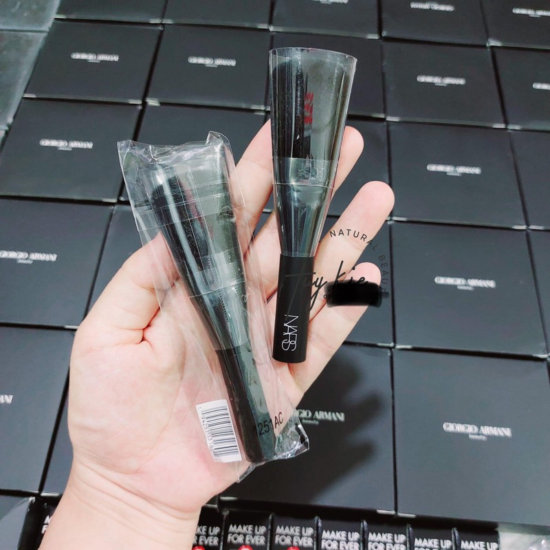 [ Gift Hãng ] Cọ Phấn Phủ, Má Hồng NARSSS Black