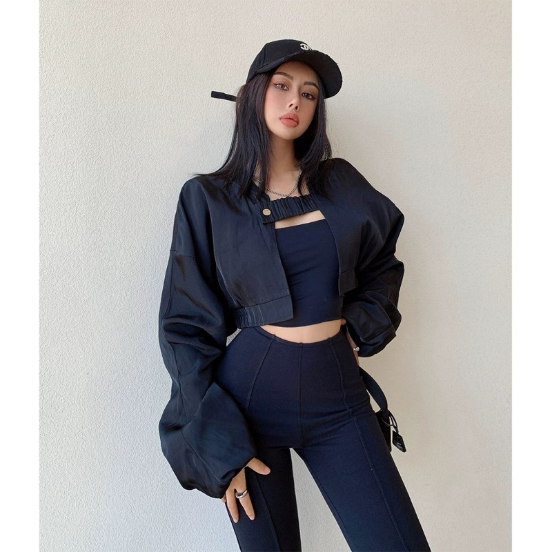 Áo khoác bomber dáng croptop( hàng có sẵn )