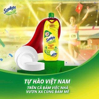 Nước rửa chén Sunlight sức mạnh từ 100 quả chanh Chanh không lo vết bẩn cứng đầu chai 750g