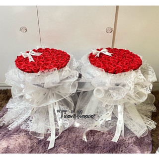  Bó hoa sáp 50 bông màu đỏ tự đứng được. Quà tặng sinh nhật quà valentine 14 02 8 3 ,20 10 20 11 