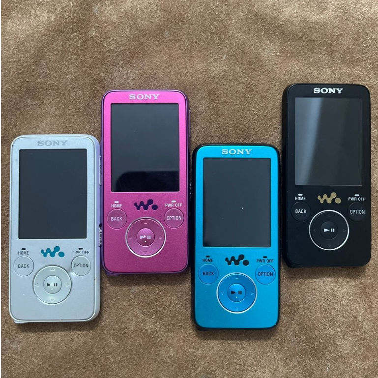 Máy nghe nhạc Walkman SONY NW-S636F