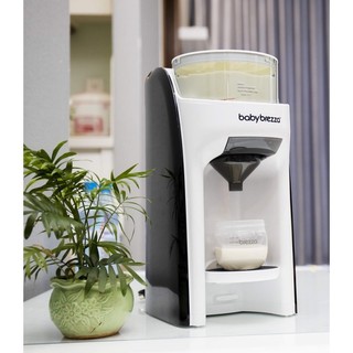 Máy Pha sữa Baby Brezza Formula advanced