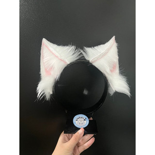 Tai mèo cosplay