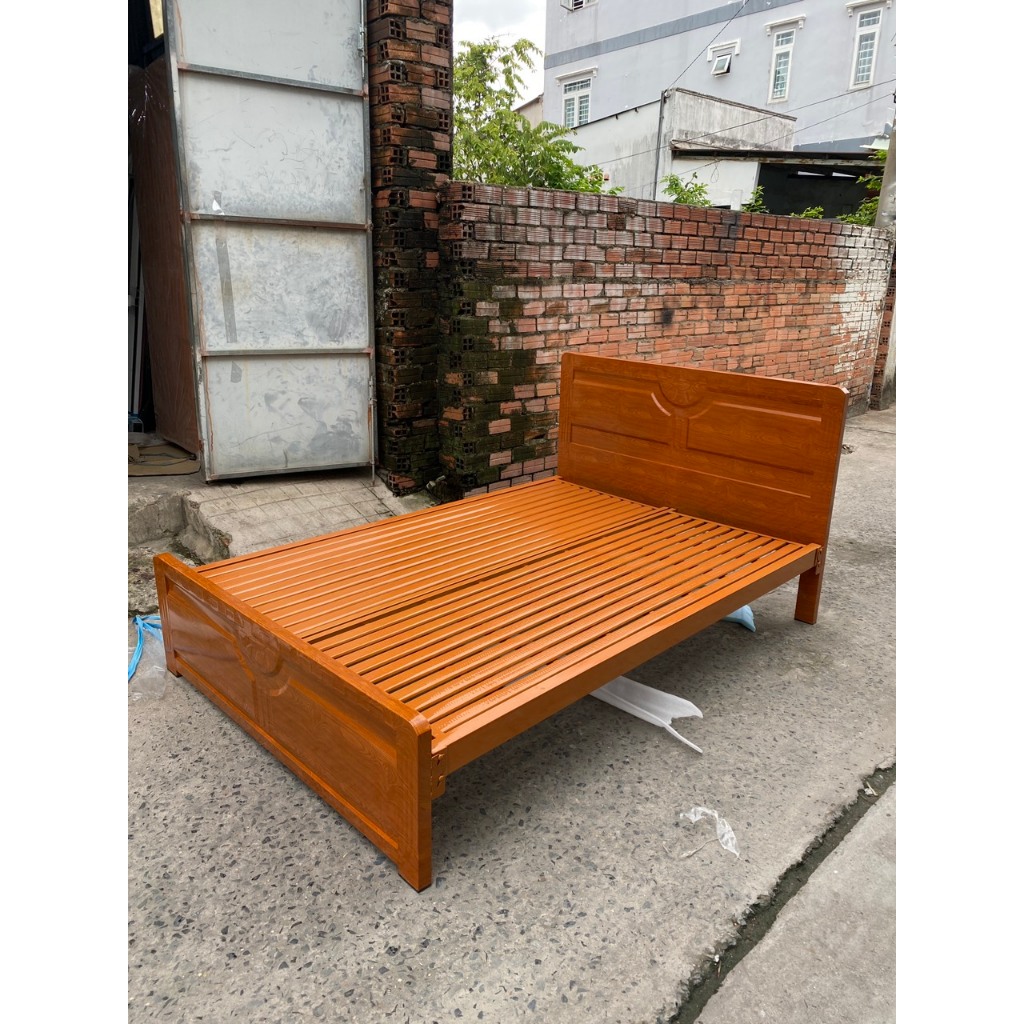 Giường sắt hộp cao cấp giả gỗ 1m8 x 2m