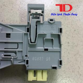 Công tắc cửa Máy Giặt Electrolux 3 chân dài