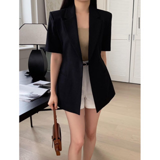Áo blazer nữ đen ngắn tay có chiết eo [MAY THEO SỐ ĐO]