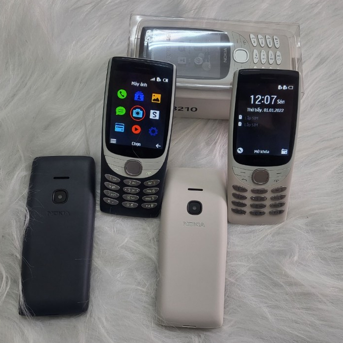 Điện thoại bàn phím 8210 Sóng 4G 2sim - Nghe nhạc - Màn 2.8 - Pin 1450mah. BẢO HÀNH 12 THÁNG