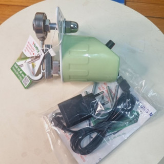 ( MẪU MỚI ) Máy Đưa Võng Tự Động Sbaby SH20 Cao Cấp Dùng Điện : 220V -110 V - Pin Sạc Dự Phòng