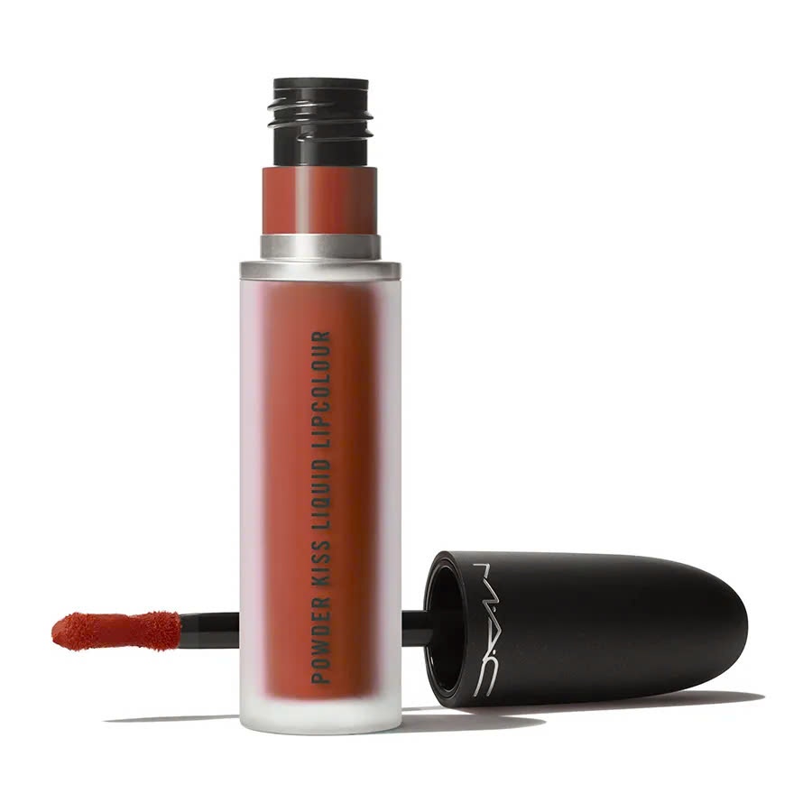Son MAC Kem 991 Devoted To Chili Đỏ Đất – Powder Kiss Liquid