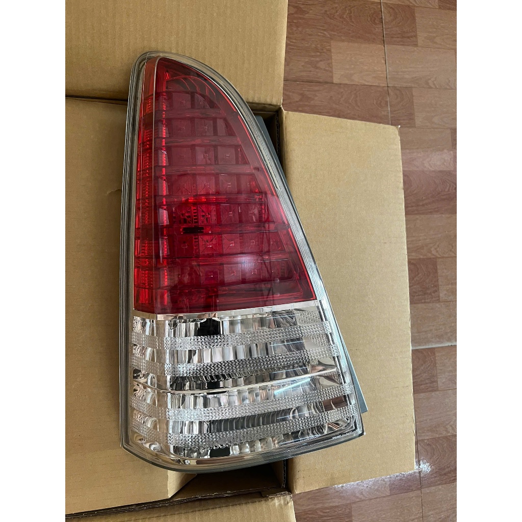 đèn hậu Innova 08 - 10 ( giá bán 1 chiếc )