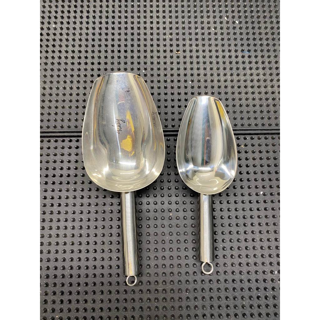 Muôi xúc đá số 4 dày, chất liệu inox cao cấp 304 không han rỉ