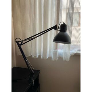 Đèn kẹp bàn Tertial IKEA - đen