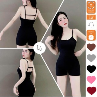 JUMPSUITS_Hai dây sẵn đệm ngực, hở lưng với thiết kế dây ngang thật quyến rũ mà ko kém phần trẻ trung, năng động
