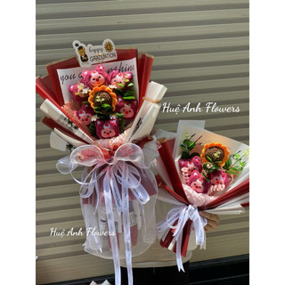 BÓ HOA STRAWBERRY BEAR,HƯỚNG DƯƠNG LEN TẶNG BANER ĐƯỢC CHỌN TỪNG NGÀY LỄ (TỐT NGHIỆP KỈ YẾU)