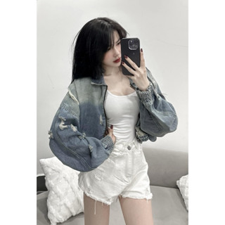 Áo Khoác Bò Rách Kiểu Bo Dưới Dáng Croptop Chất Liệu Demin