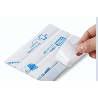 Đất sét dính Blutack 75 gr - 45 gr