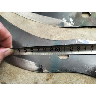 Lưỡi băm cỏ dài 40cm, dày 3ly, lỗ trục hình bầu dục