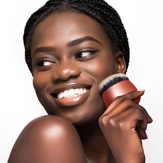 Cọ Đánh Nền Lỏng RT Real Techniques Blender Brush for Liquid Foundation