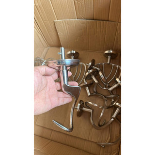 Lồng, thố, móc câu, mái chèo máy đánh trứng, đánh kem ( chụp hình của máy gửi vào tin nhắn để shop chọn lồng phù hợp)