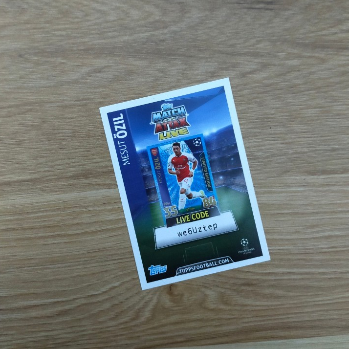 Thẻ Bóng Đá Topps Match Attax 15/16 Mesut Ozil Live Card Limited Edition - Arsenal