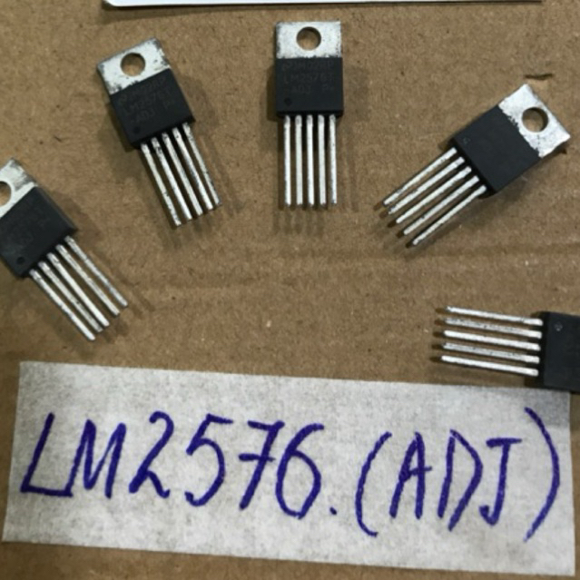 5 con LM2576 -ADJ