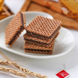 Bánh Xốp Kẹp Socola Hạt Phỉ Hanuta Minis