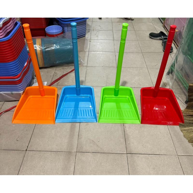 KY RÁC NHỰA CÁN CAO,KY HỐT RÁC ,KY RÁC CÁN DÀI