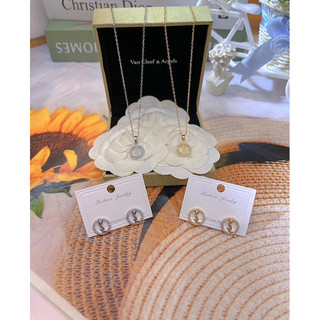 Set Trang Sức Sang trọng phù hợp đi tiệc thiết kế logo Dior