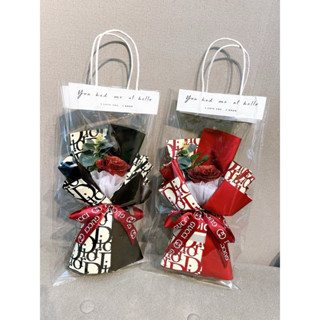 Hoa nhũ 1 bông mẫu Dior như ảnh