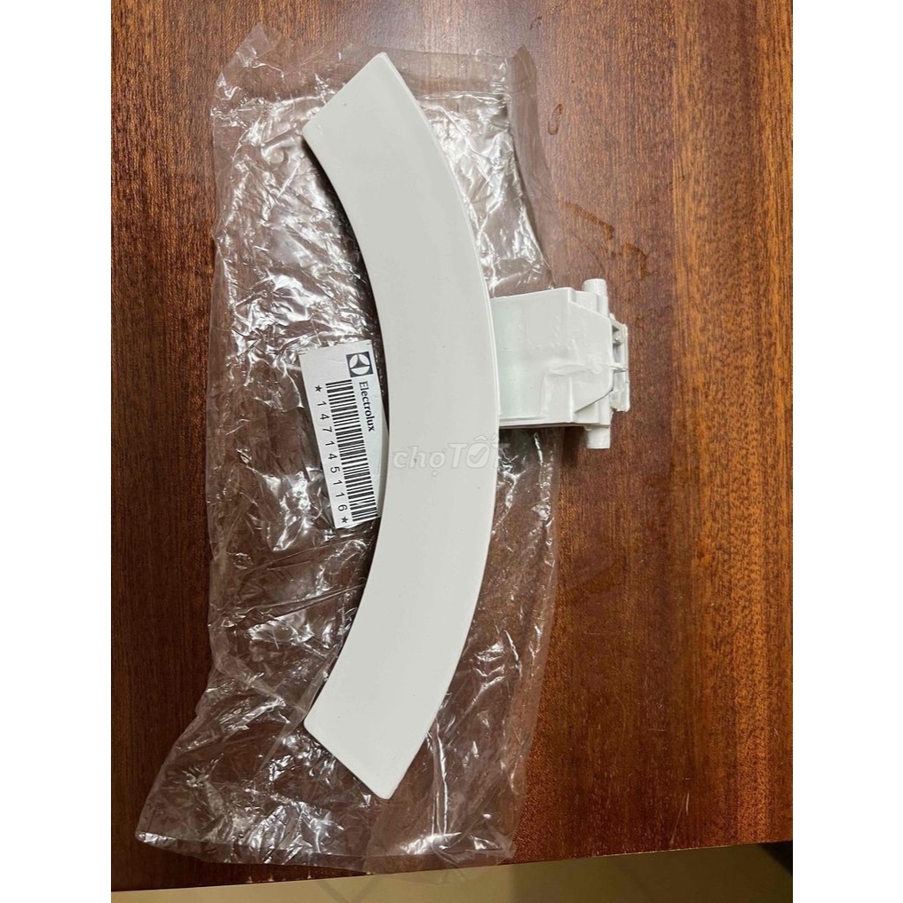 Tay nắm cửa máy giặt Electrolux EWP 85752 7kg chính hãng