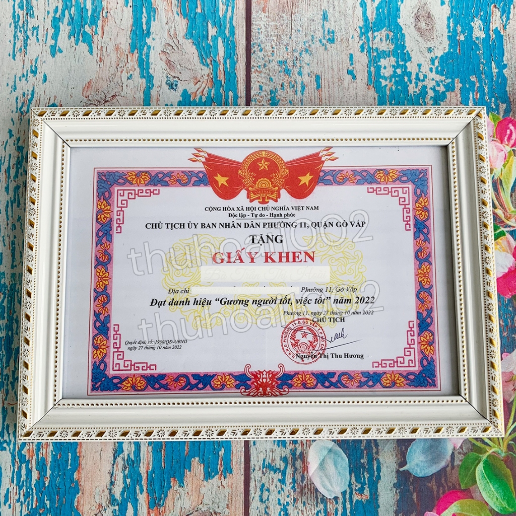 Khung ảnh treo tường 20x30 ( Tặng Ảnh )