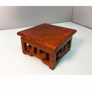 Kệ gỗ vuông ( nhất cấp gỗ )