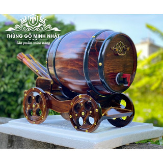 Xe pháo kéo bom trống gỗ
