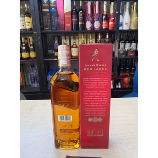 RED LABEL Blend Scotch Whisky 40% 750ml