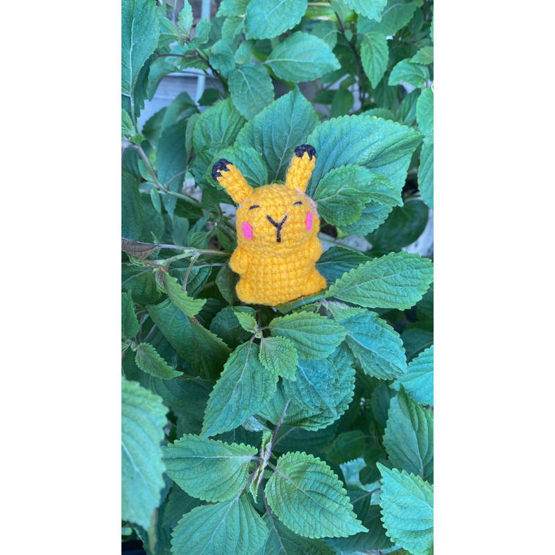 Móc khoá bằng len hình pikachu