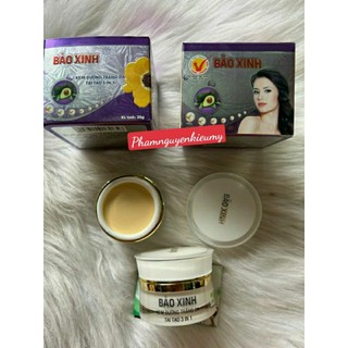 Kem bảo xinh trắng da mặt.