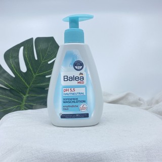 DUNG DỊCH VỆ SINH PHỤ NỮ BALEA 300ML