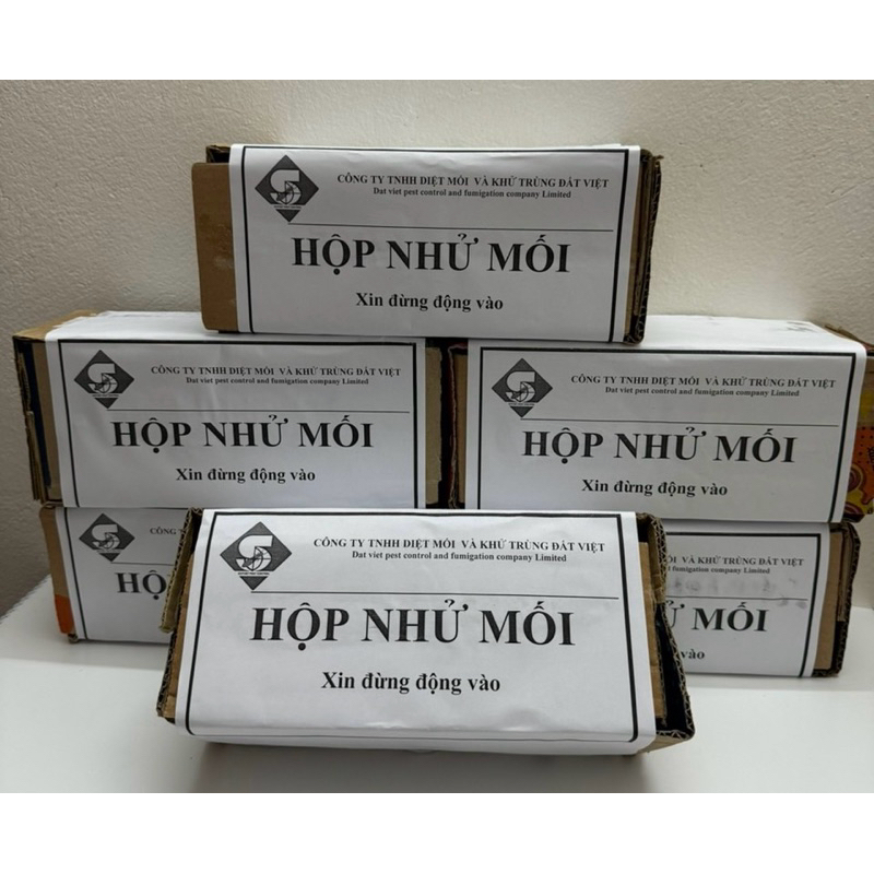 Hộp nhử mối, diệt cả tổ không đục phá nhà