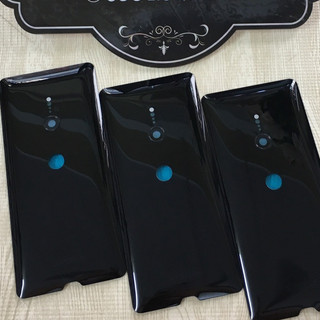 Thay kính lưng Sony Xperia XZ3