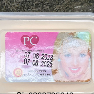 Kem Body Cốt Dưỡng Trắng Da P.C 100g
