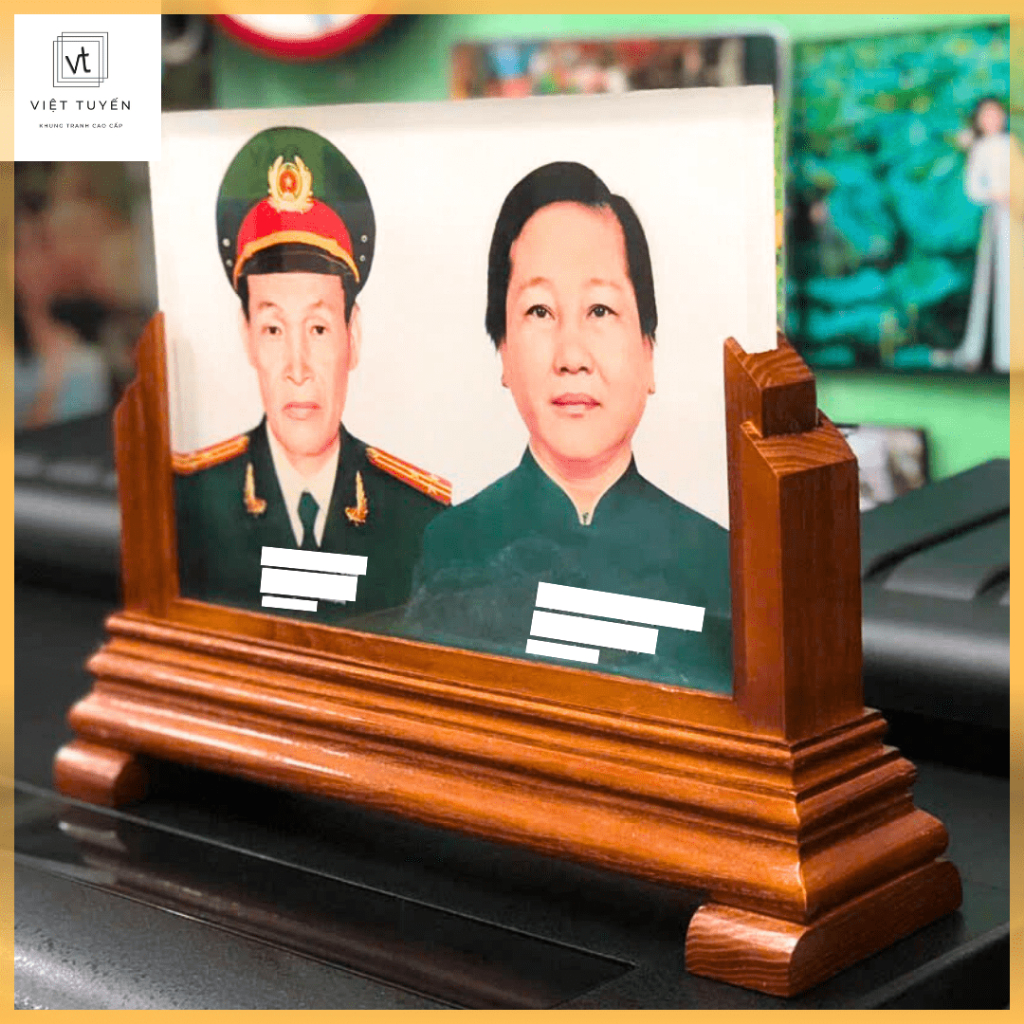 Khung đế thờ ảnh Pha Lê cao cấp Việt Tuyến, đế gỗ sồi sơn Pu - kèm chỉnh sửa in hình