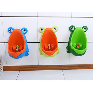 Bô đứng tiểu cho bé trai