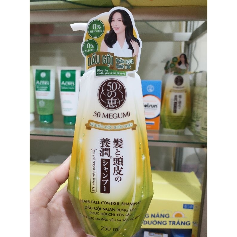 DẦU GỘI NGĂN NGỪA RỤNG TÓC MEGUMI 250ml